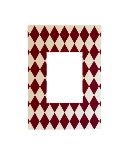 Brick Ivory Harlequin Mount